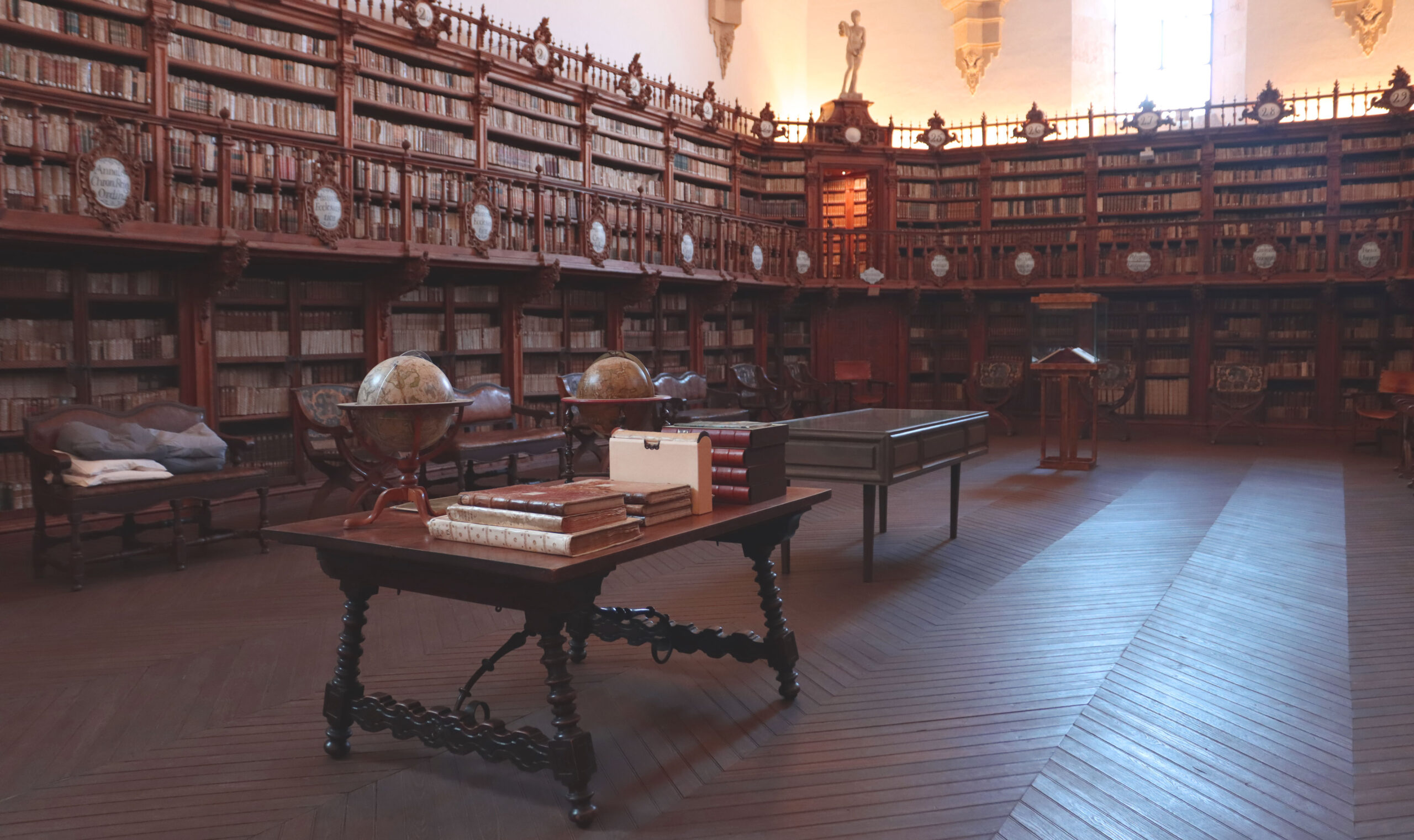 Convocatoria de contratos predoctorales de la USAL